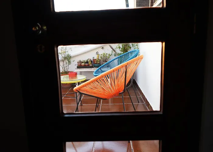 Vic Arts House אבאירו