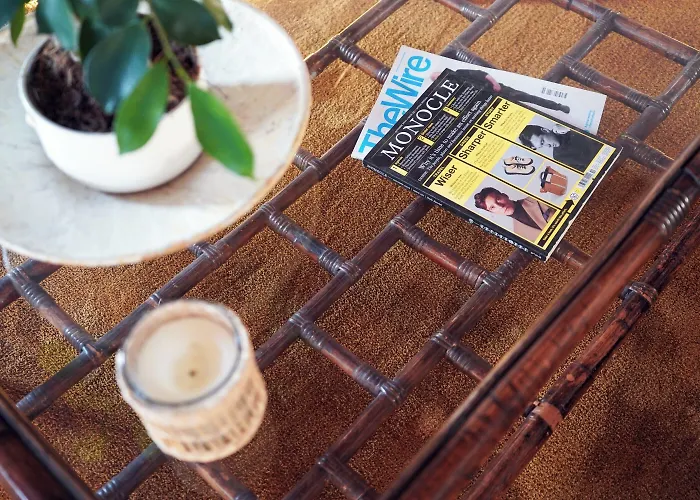 Vic Arts House אבאירו